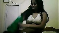 Indian college babe exposing her nice firm bigtits on cam